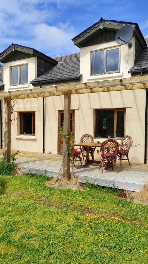 Sunrise House Hotel Inverfarigaig Bagian luar foto